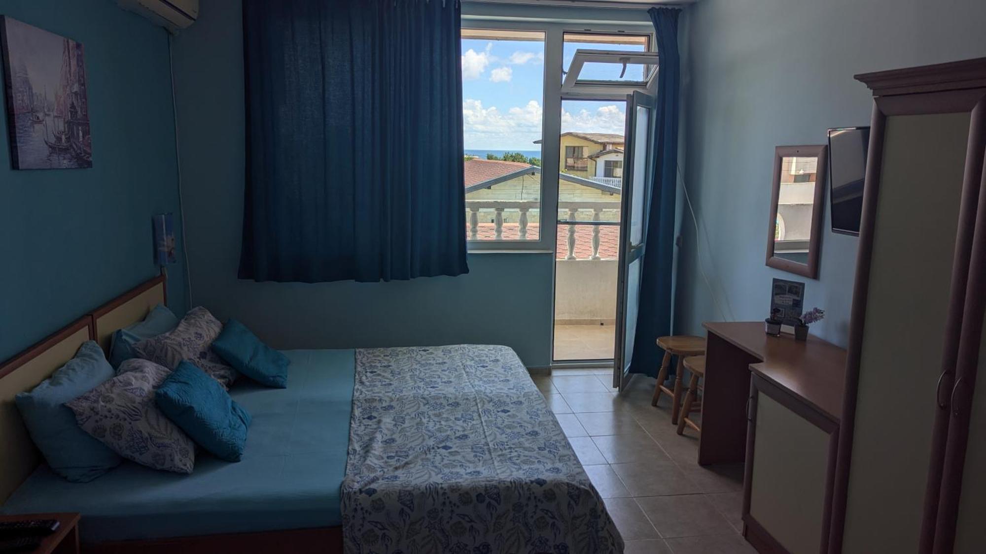 Guest House Chalakov Sinemoretz Bilik gambar